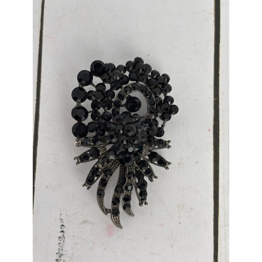 Vintage Style Black Rhinestone Floral Spray Brooch Gunmetal Statement Pin P233